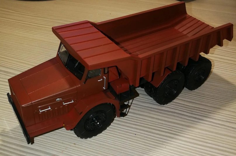 МАЗ-530 грузовой автомобиль