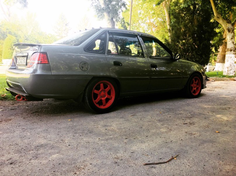 Daewoo Nexia Volk Racing