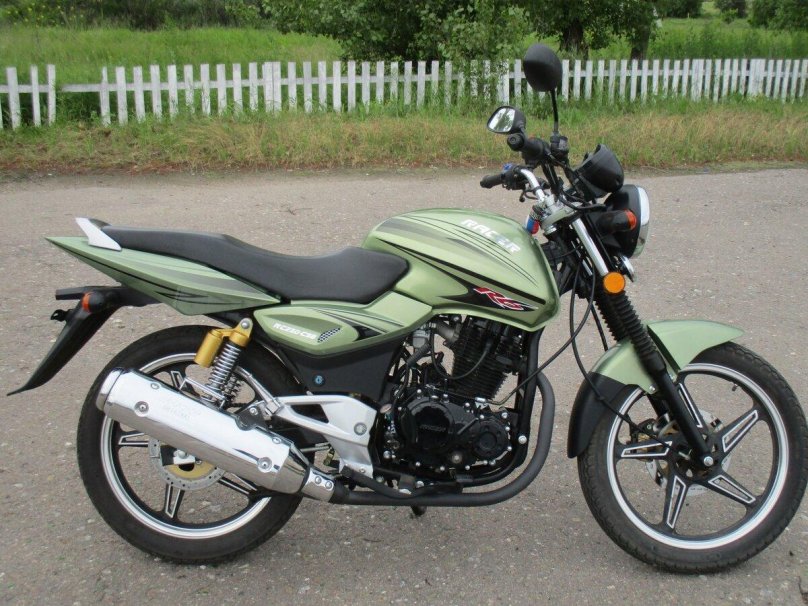 Мотоцикл рейсер Магнум 200