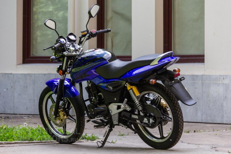 Мотоцикл рейсер Магнум 200