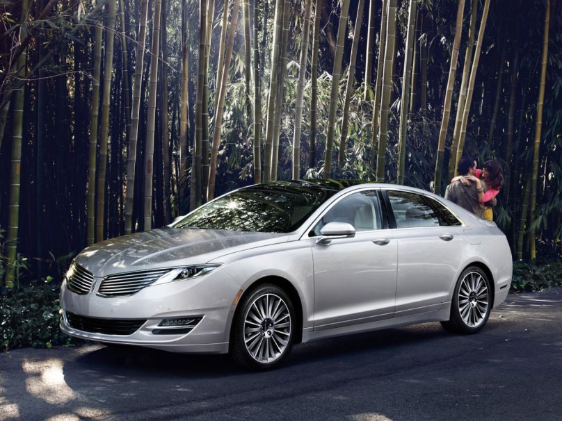 Lincoln MKZ (Hybrid) 2013