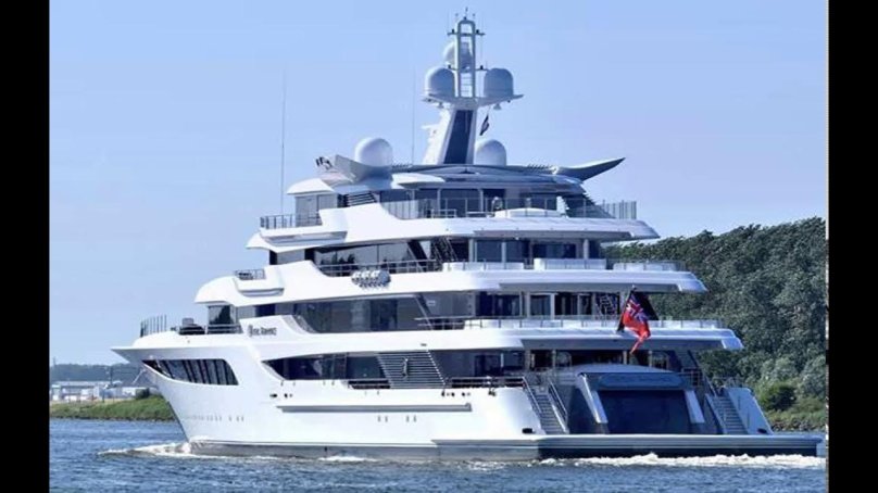 Яхта Медведчука