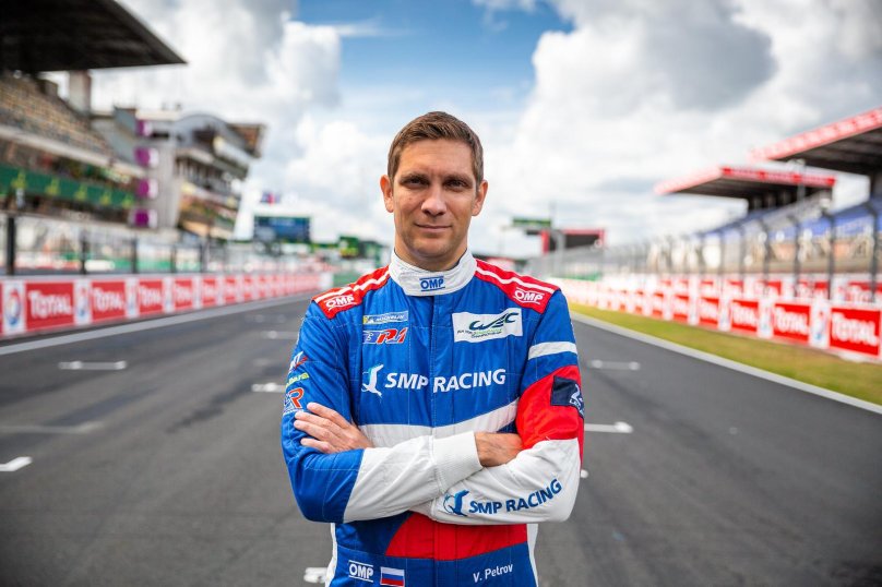 Виталий Петров