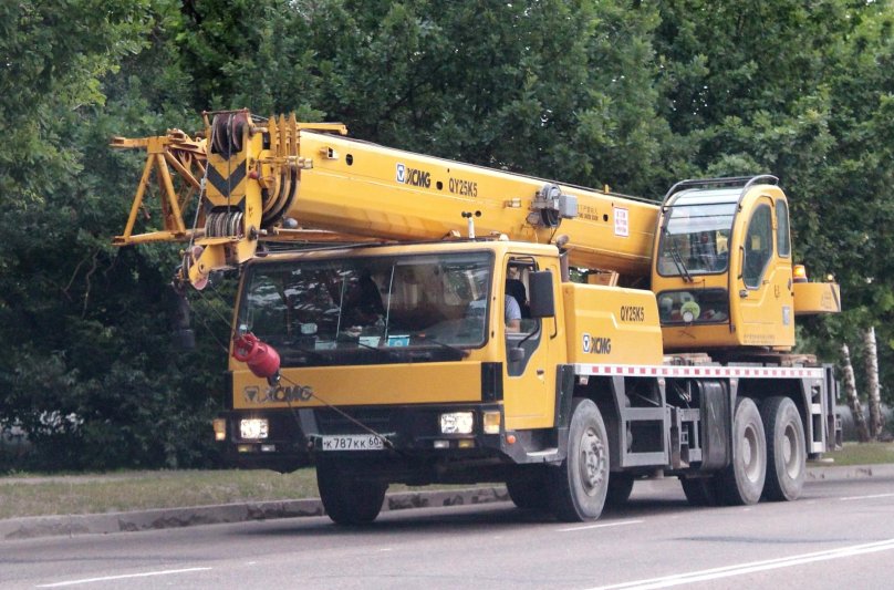 Автокран XCMG qy25k