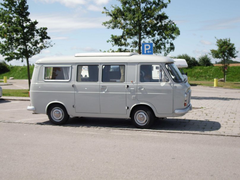 Маршрутка серая