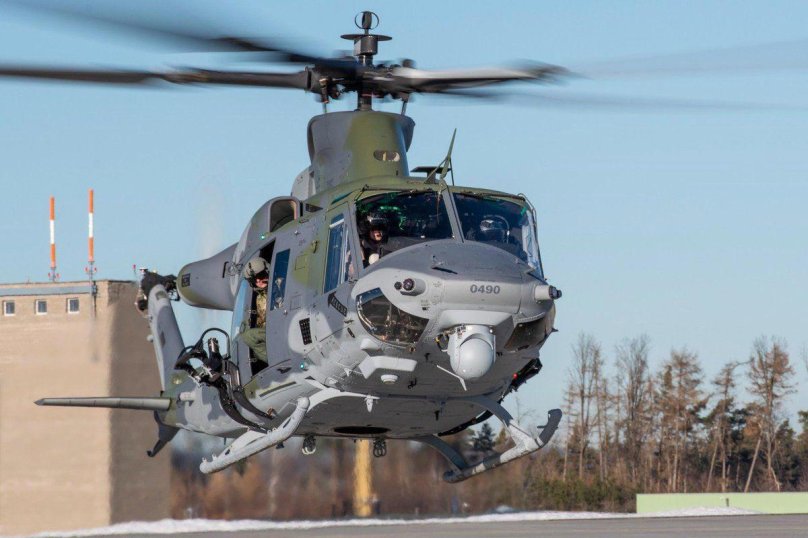 Bell 212 вертолет Иран