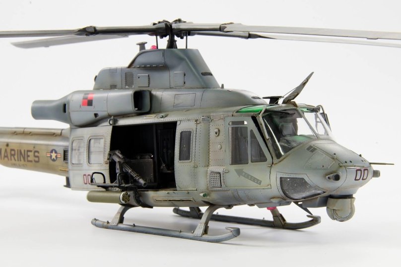 Вертолет uh1 Venom