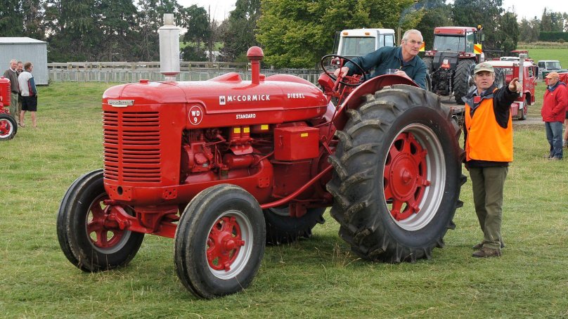 Маккормик трактор