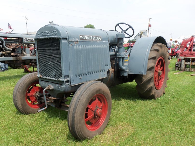 MCCORMICK-Deering 10-20