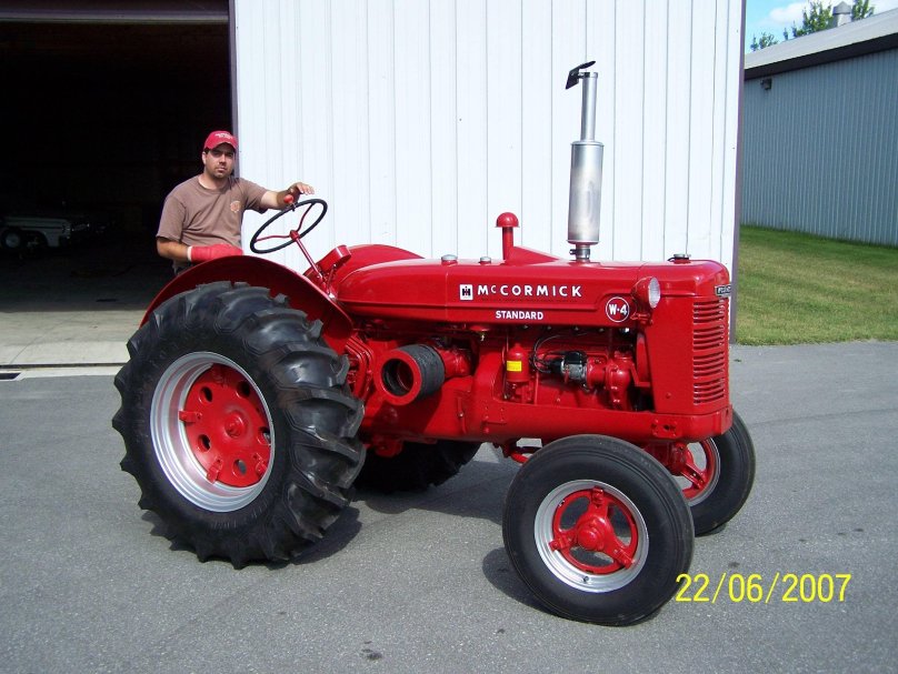 Маккормик трактор