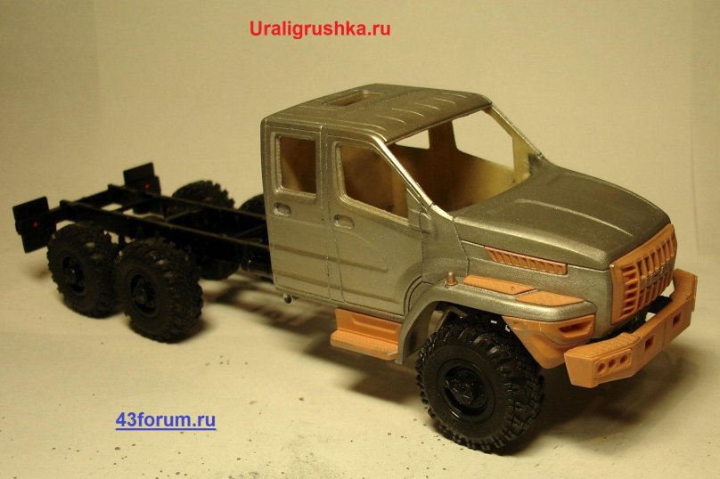 Урал Некст модель 1 43