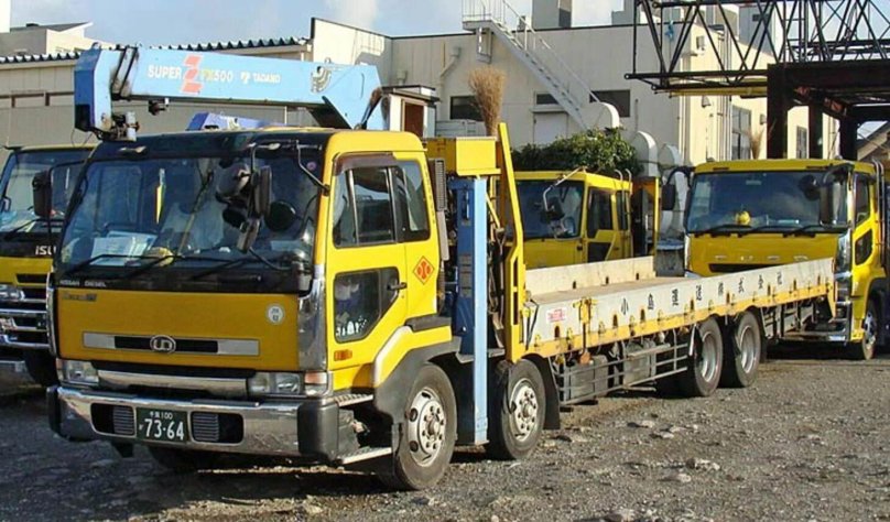 Nissan Diesel тягач