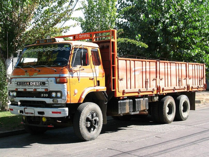 Nissan Diesel UD 1983