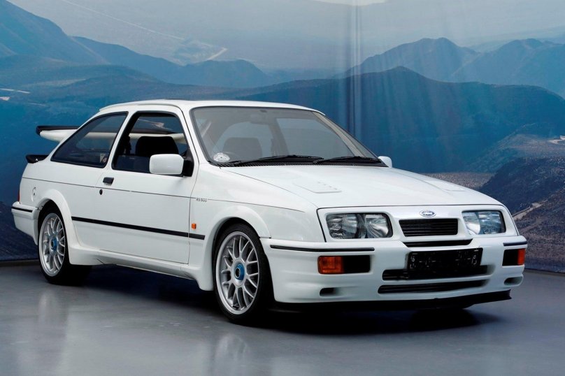 Форд Сиерра rs500 Cosworth