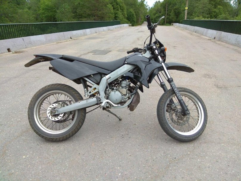 Мопед дерби сенда 50