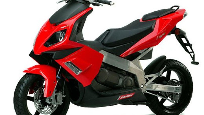 Derbi 50cc скутер