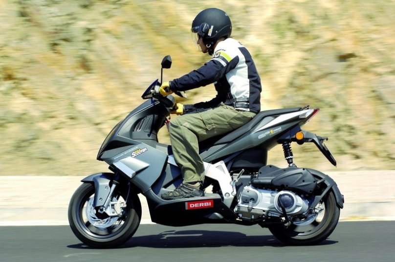 Скутер дерби 250