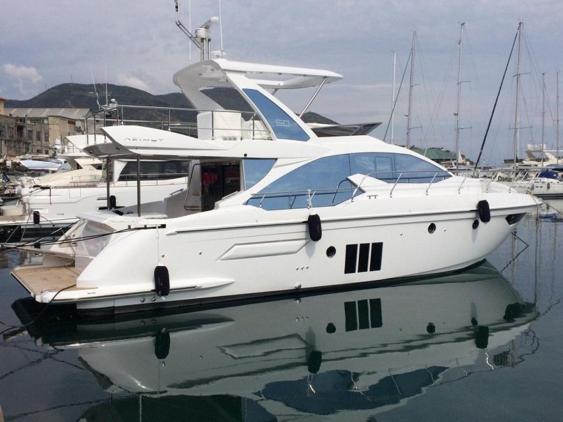 Азимут 50 яхта