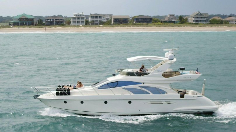 Azimut 50 Flybridge Yacht