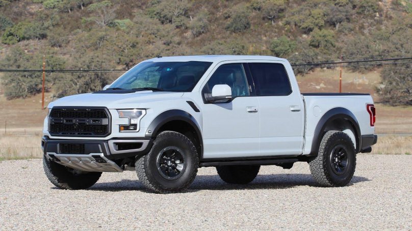 Ford f-150 Raptor белый