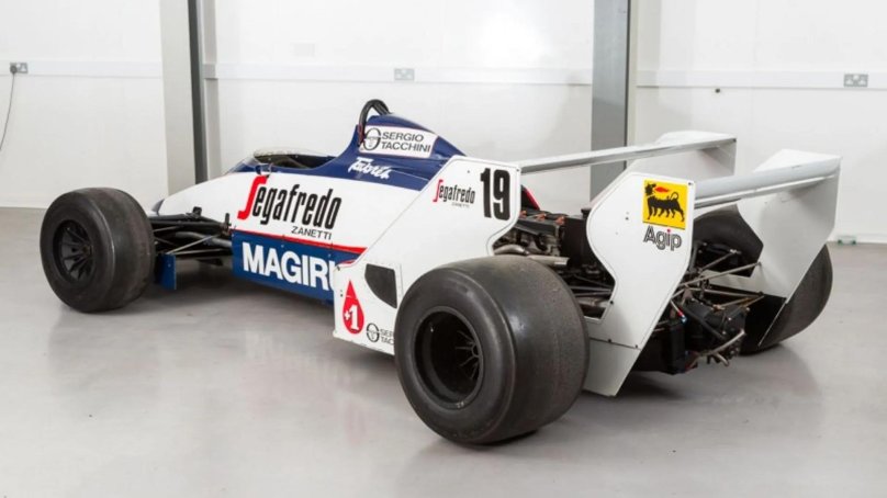 Айртон Сенна Болид