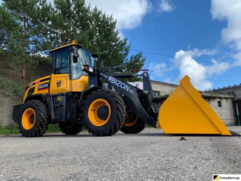 Бизон 933 фронтальный погрузчик
