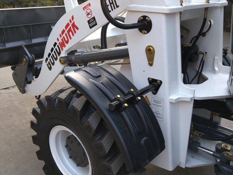 Фронтальный погрузчик goodwork lx180f