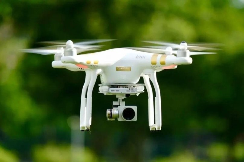 UAV f65 квадрокоптер