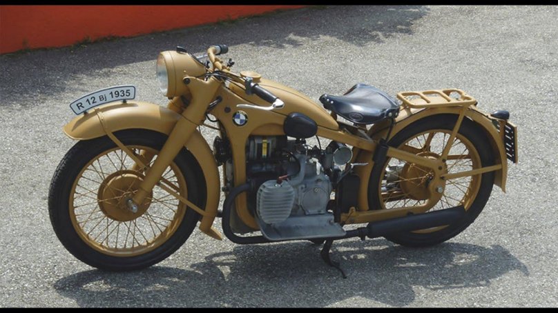 Мотоцикл BMW r12