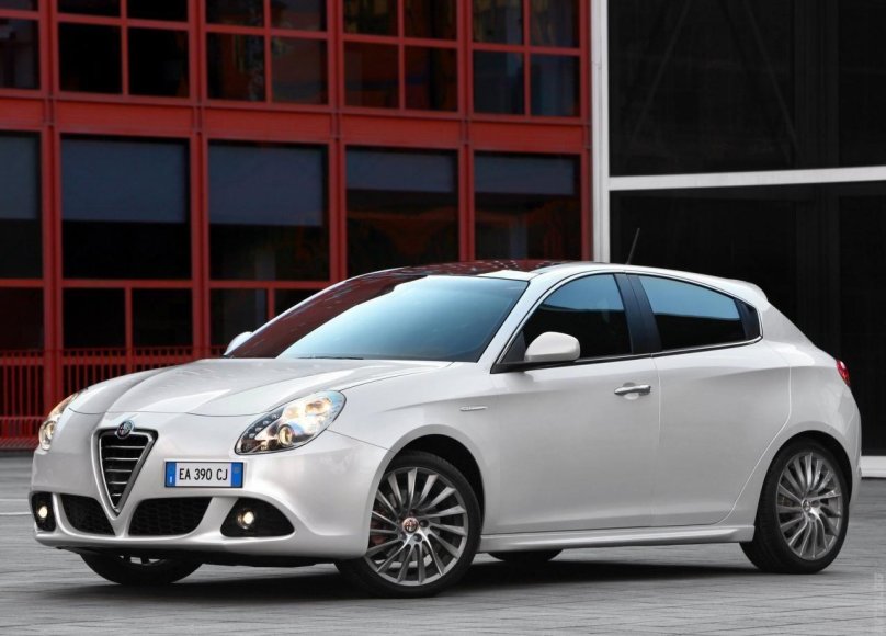 Alfa Romeo Giulietta (2010)