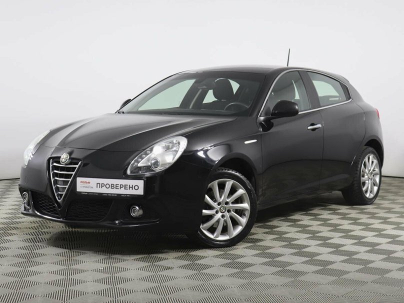 Alfa Romeo Giulietta черная