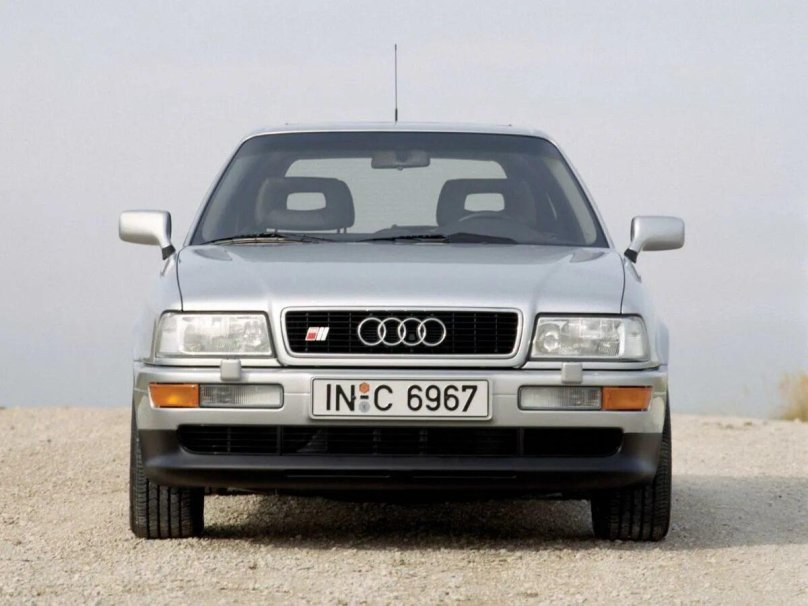 Audi s2 1990