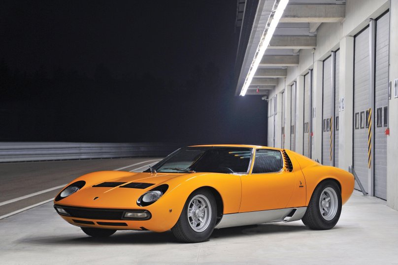 Lamborghini Miura p400 SV