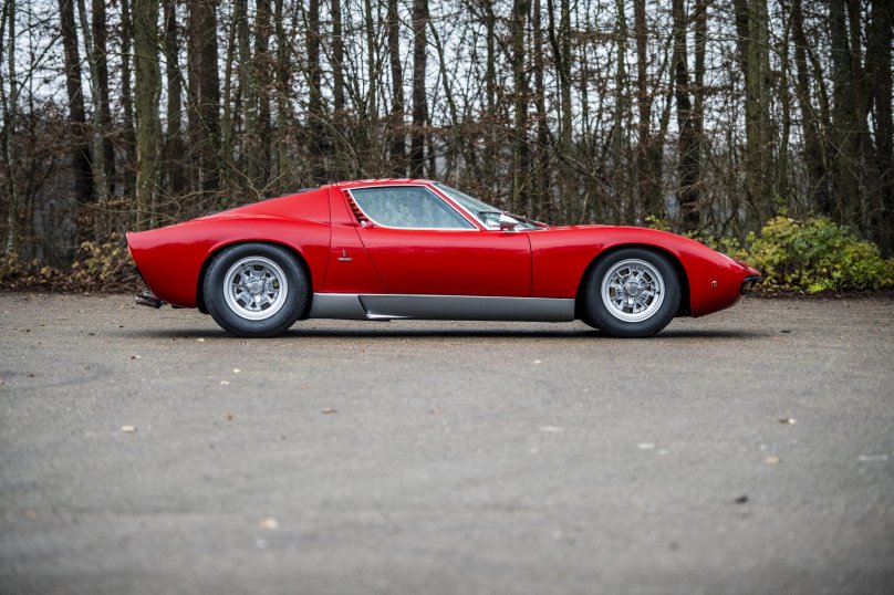 Lamborghini Miura p400 SV