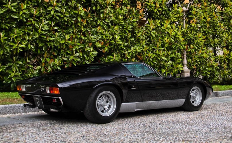 Ламборгини Миура 1971