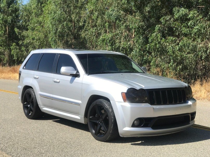 Jeep Grand Cherokee srt 2006