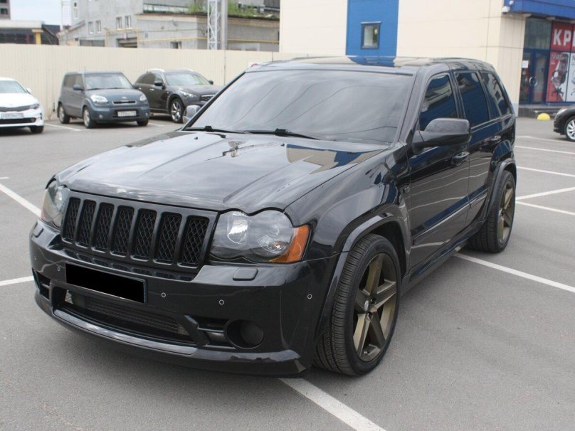 Jeep Grand Cherokee srt 8 2007