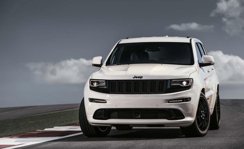 Jeep Grand Cherokee 2021 белый