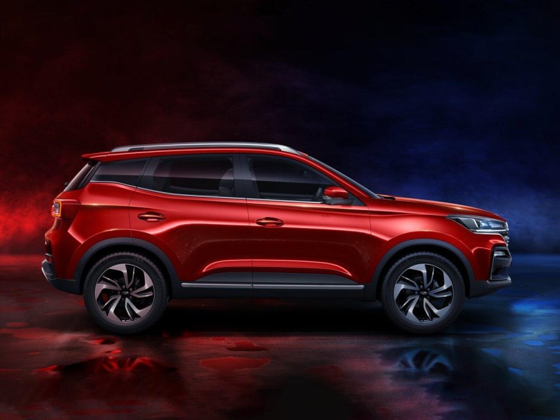 Картинка на рабочий стол кроссовер