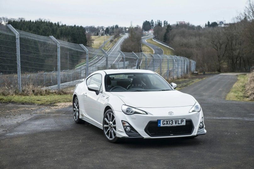 Toyota gt86 White