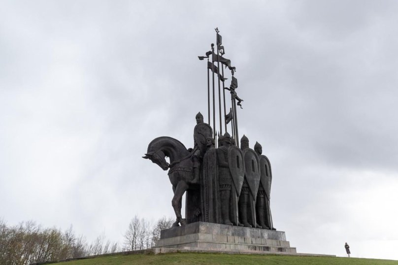 Псков гора Соколиха памятник Александру Невскому
