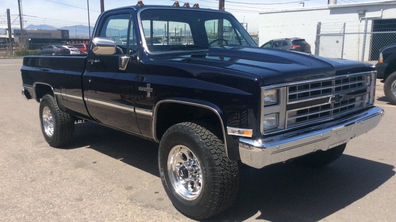 Chevrolet k30 Pickup