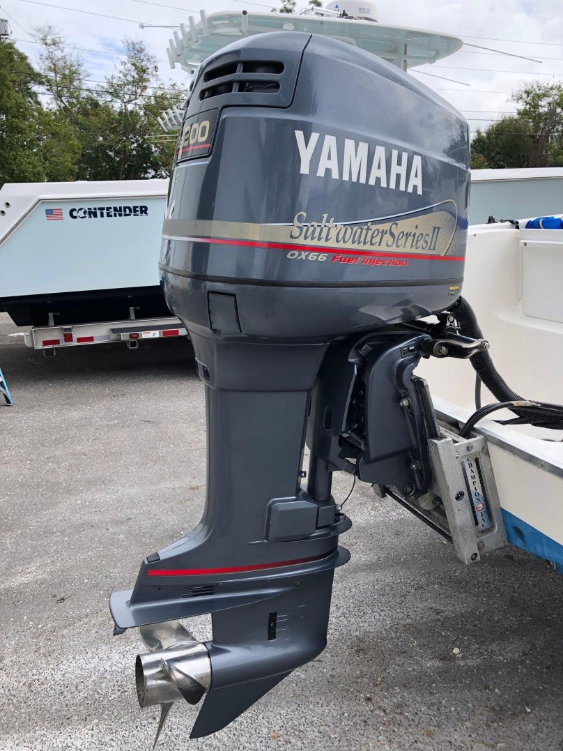 Ямаха 200 Лодочный мотор