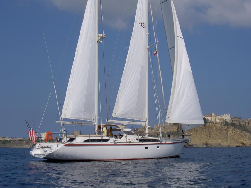 Amel 54 парусная яхта