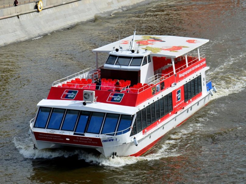 Снегири 3 теплоход Москва