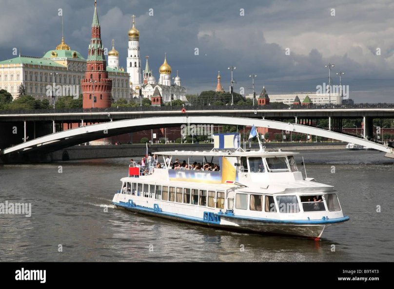 Теплоход Москва река