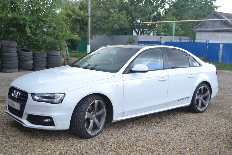 Audi a4 b8 тонированная