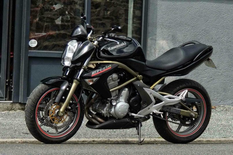 Kawasaki er6n 2006