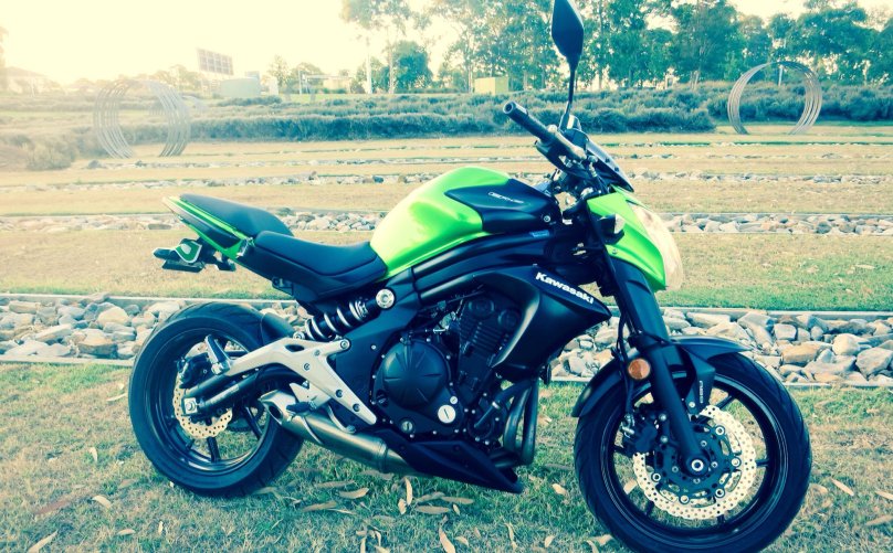 Kawasaki er6n 2015