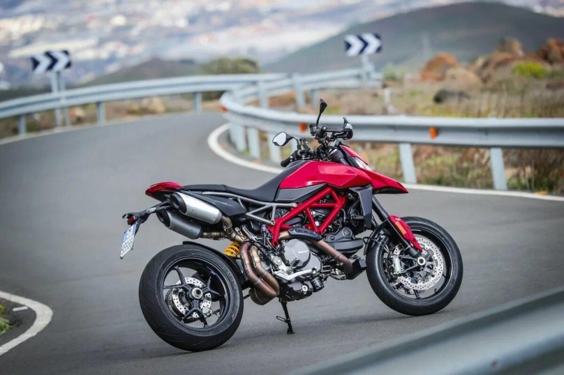 Ducati Hypermotard 2021